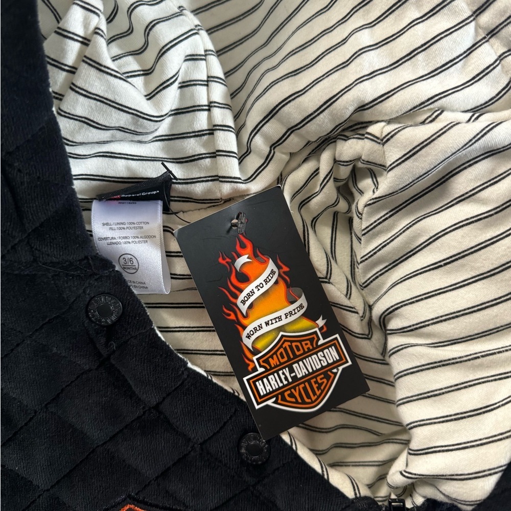 Harley-Davidson Black Quilted Hooded Baby Sleep Sack with Orange Logo - Picture 3 of 4